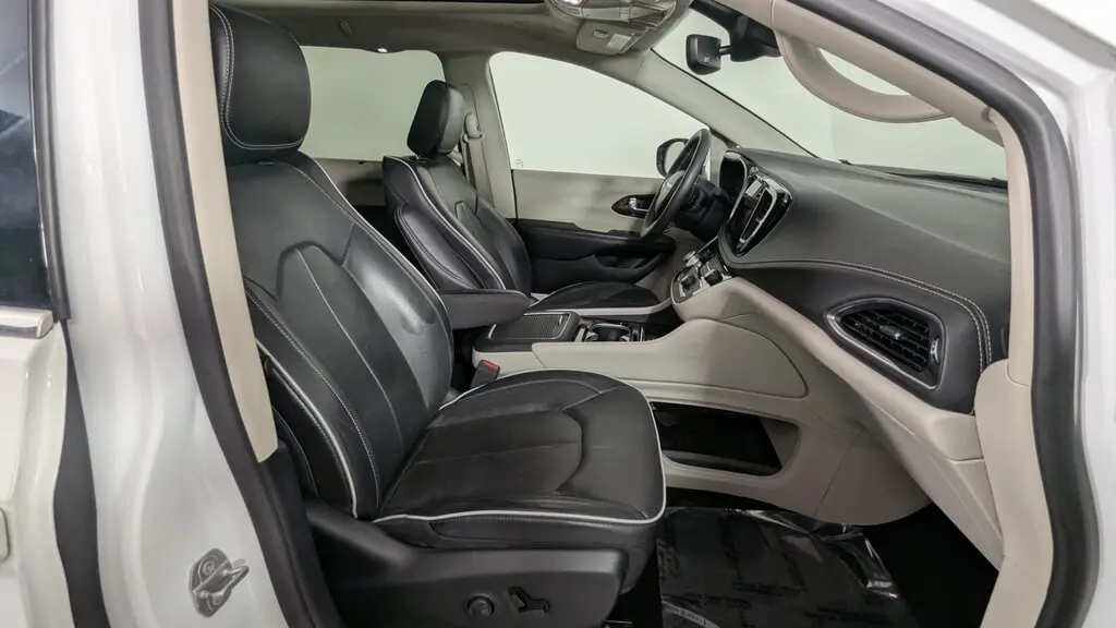 Florida Fine Cars - Used CHRYSLER PACIFICA 2023 ORLANDO LIMITED