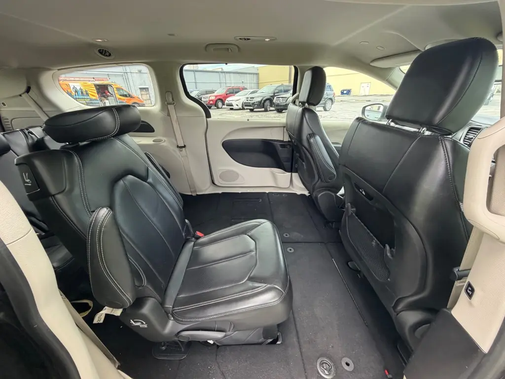 Florida Fine Cars - Used CHRYSLER PACIFICA 2023 MIAMI TOURING L