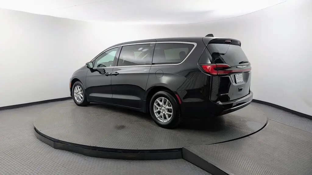 Florida Fine Cars - Used CHRYSLER PACIFICA 2023 MIAMI TOURING L