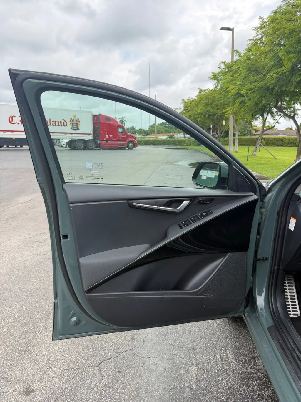 Florida Fine Cars - Used KIA NIRO PLUG-IN HYBRID 2023 MIAMI SX TOURING