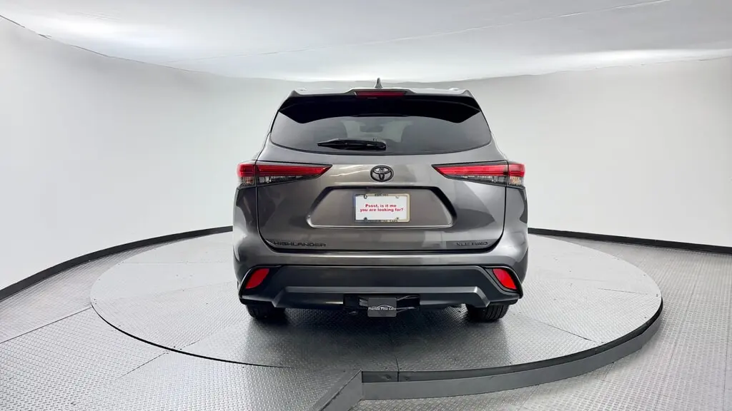 Florida Fine Cars - Used TOYOTA HIGHLANDER 2021 WEST PALM XLE