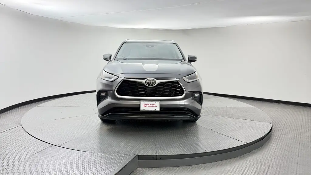 Florida Fine Cars - Used TOYOTA HIGHLANDER 2021 WEST PALM XLE