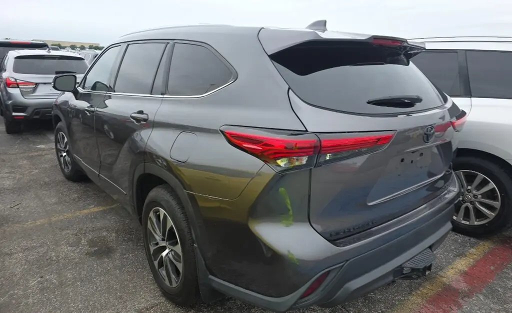 Florida Fine Cars - Used TOYOTA HIGHLANDER 2021 WEST PALM XLE
