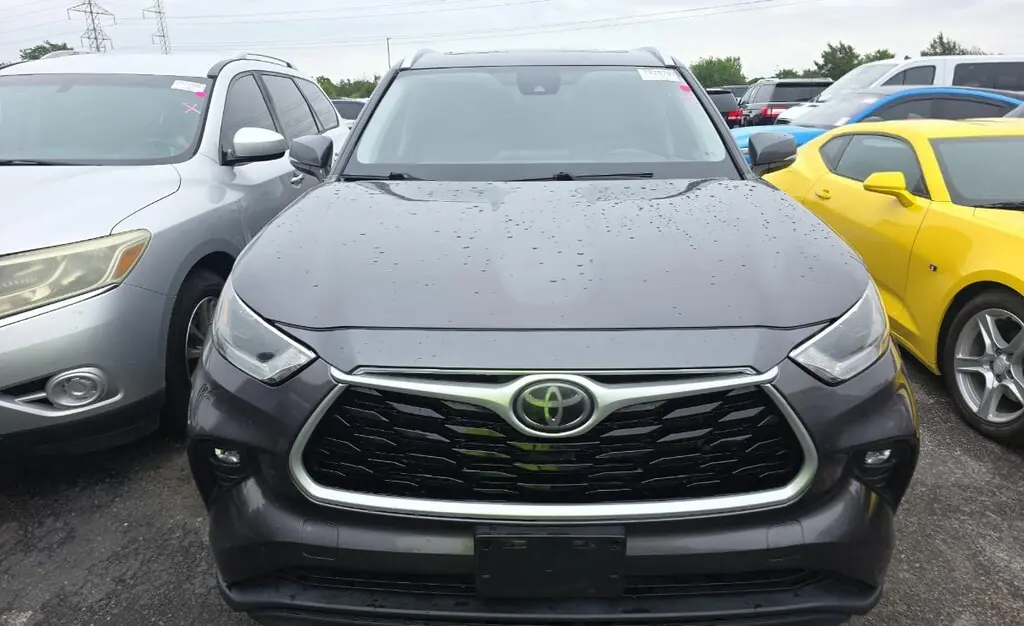 Florida Fine Cars - Used TOYOTA HIGHLANDER 2021 WEST PALM XLE
