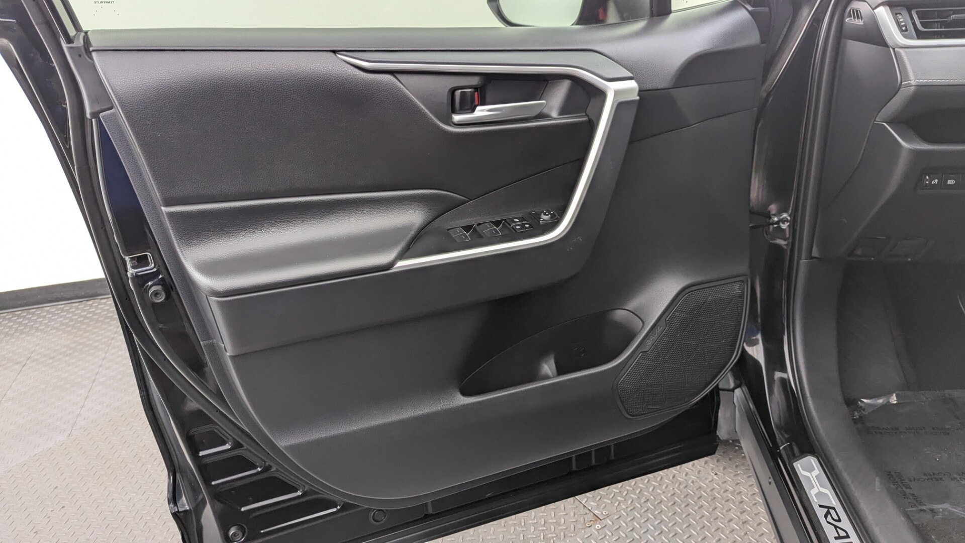 Florida Fine Cars - Used vehicle - SUV TOYOTA RAV4 2024