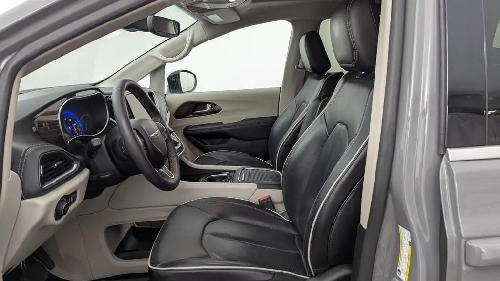Florida Fine Cars - Used CHRYSLER PACIFICA 2023 MARGATE LIMITED