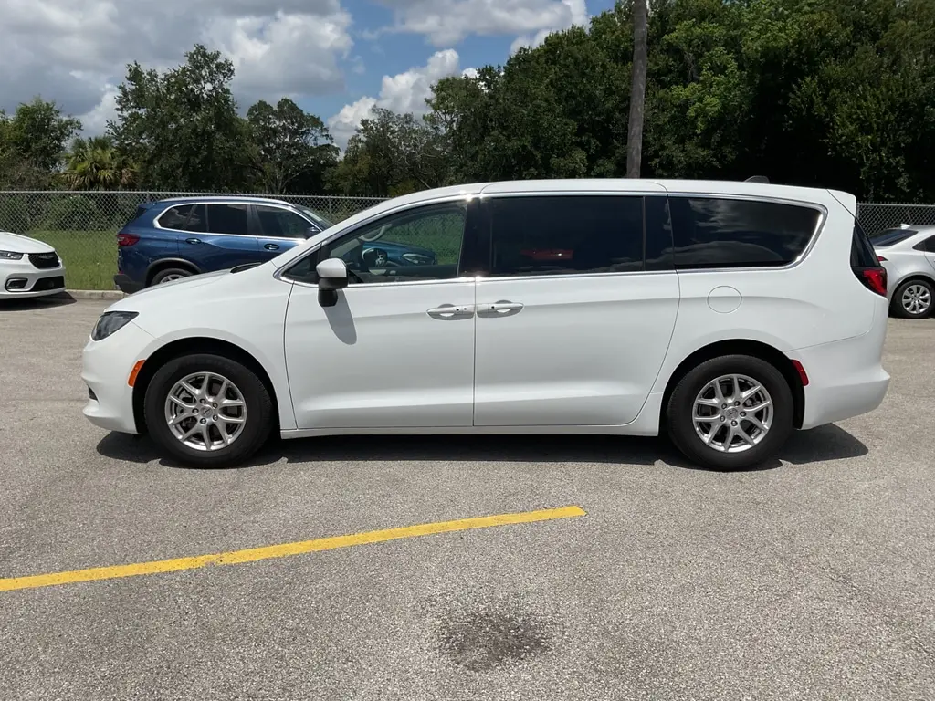 Florida Fine Cars - Used CHRYSLER VOYAGER 2023 ORLANDO LX