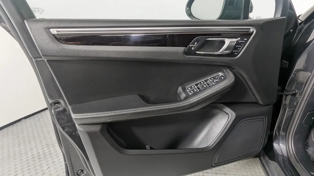 Florida Fine Cars - Used PORSCHE MACAN 2019 ORLANDO 