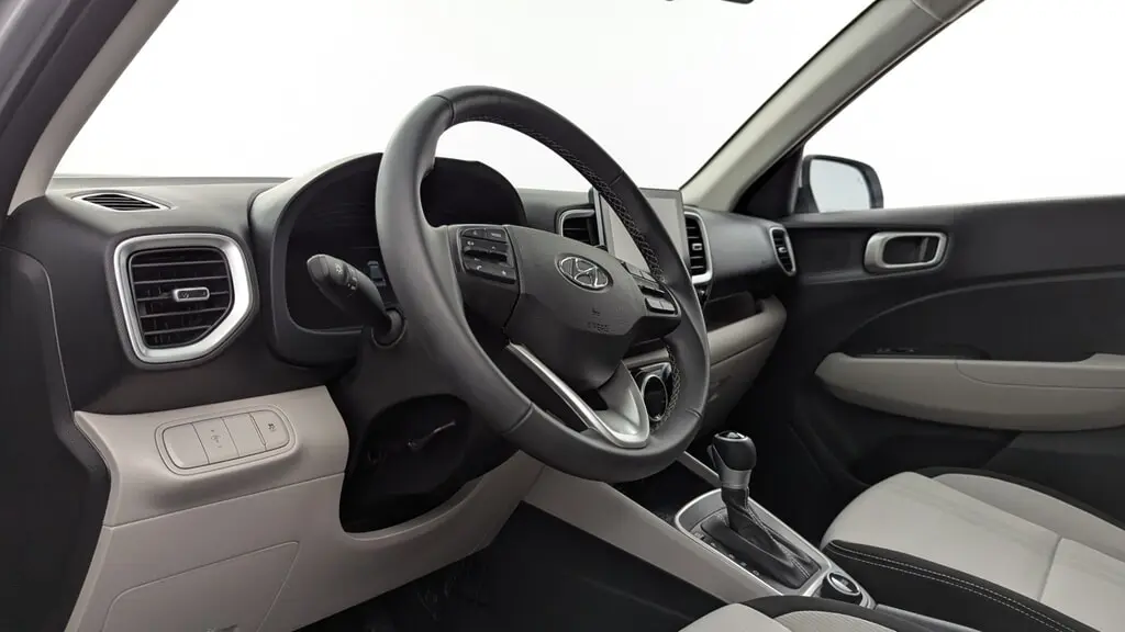 Florida Fine Cars - Used HYUNDAI VENUE 2026 MIAMI SEL