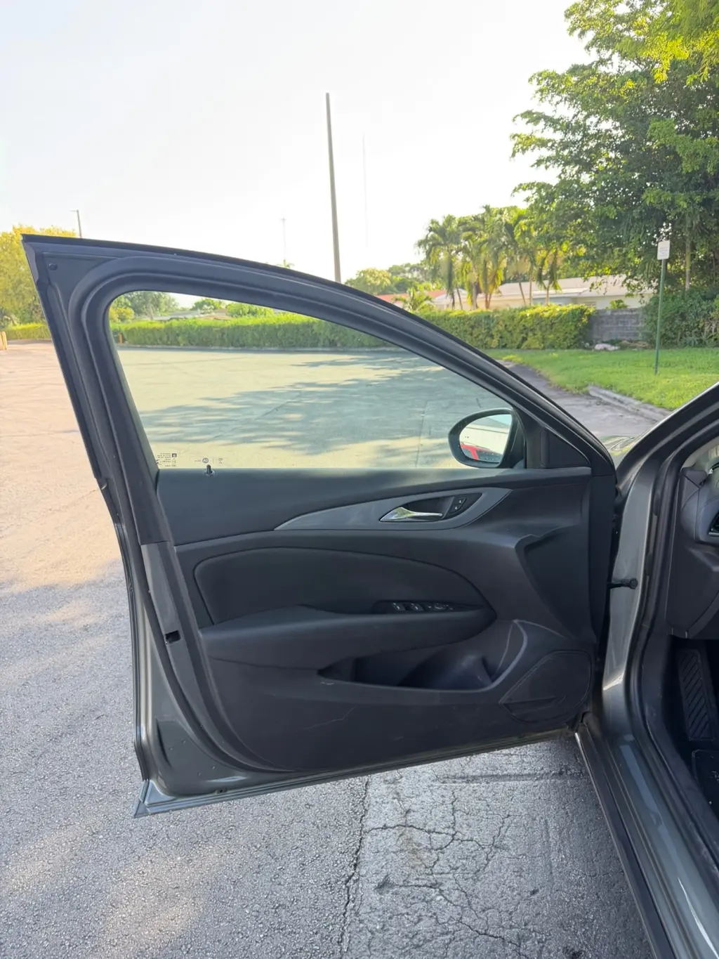 Florida Fine Cars - Used BUICK REGAL SPORTBACK 2018 MARGATE PREFERRED