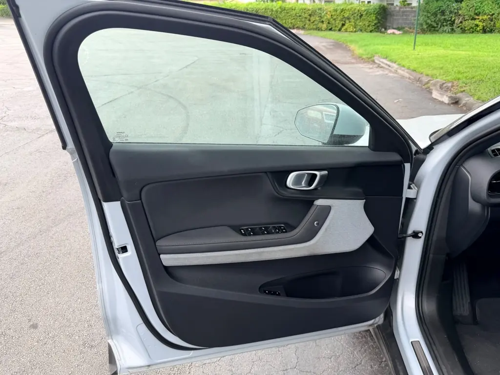 Florida Fine Cars - Used POLESTAR 2 2023 MIAMI PLUS