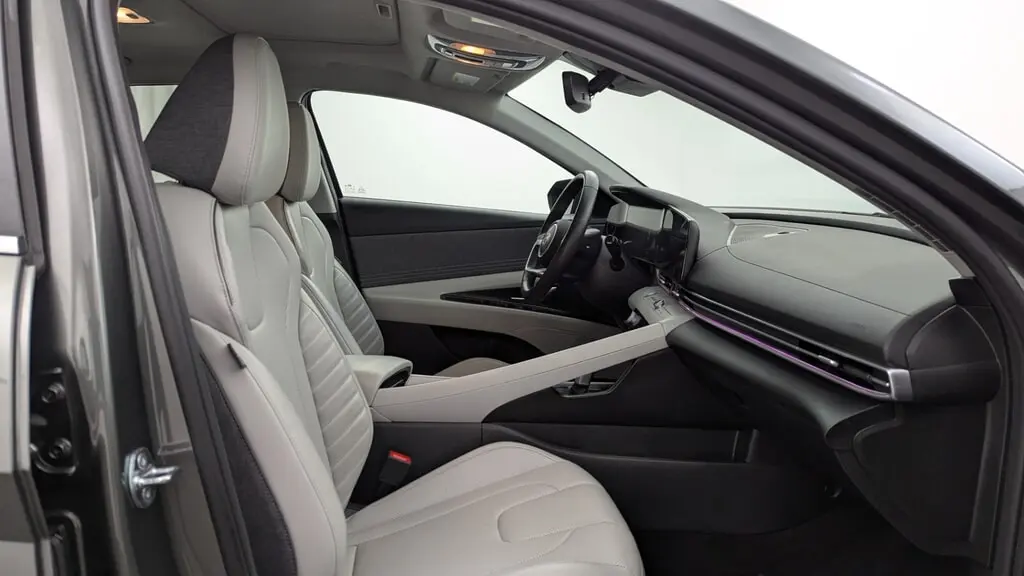 Florida Fine Cars - Used HYUNDAI ELANTRA 2025 MIAMI LIMITED