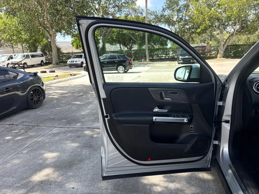 Florida Fine Cars - Used MERCEDES-BENZ GLB 2020 WEST PALM GLB 250