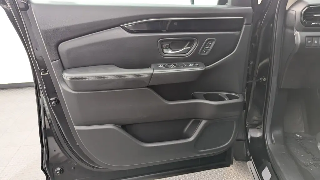 Florida Fine Cars - Used HONDA PILOT 2025 MIAMI EX-L+