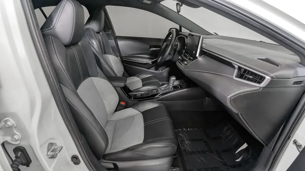 Florida Fine Cars - Used TOYOTA COROLLA HATCHBACK 2019 ORLANDO XSE