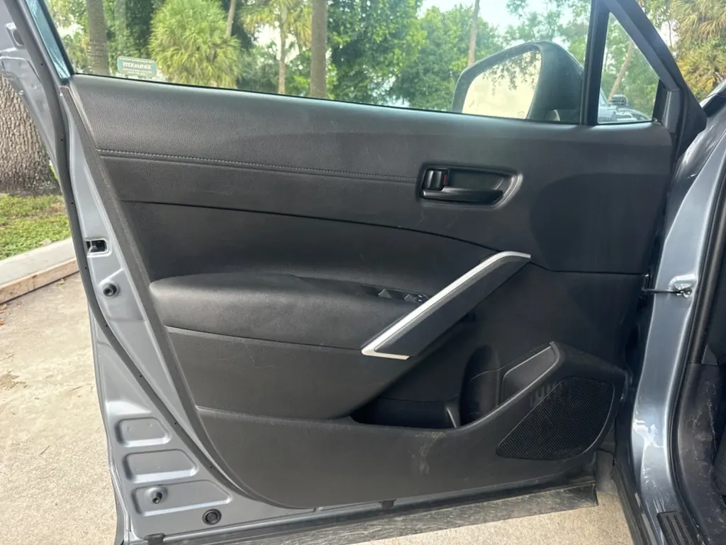 Florida Fine Cars - Used TOYOTA COROLLA CROSS 2023 WEST PALM LE