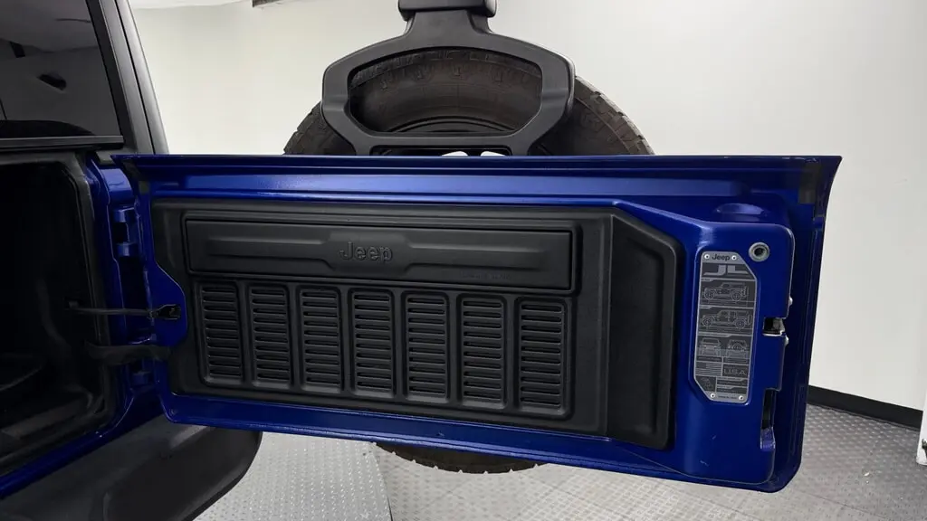 Florida Fine Cars - Used JEEP WRANGLER UNLIMITED 2018 WEST PALM SPORT S