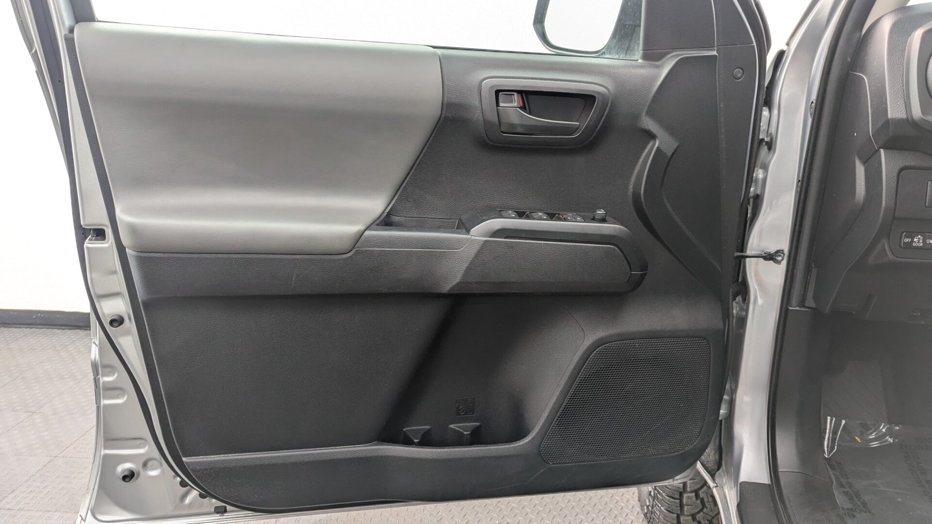 Florida Fine Cars - Used vehicle - TRUCK TOYOTA TACOMA 4WD 2022