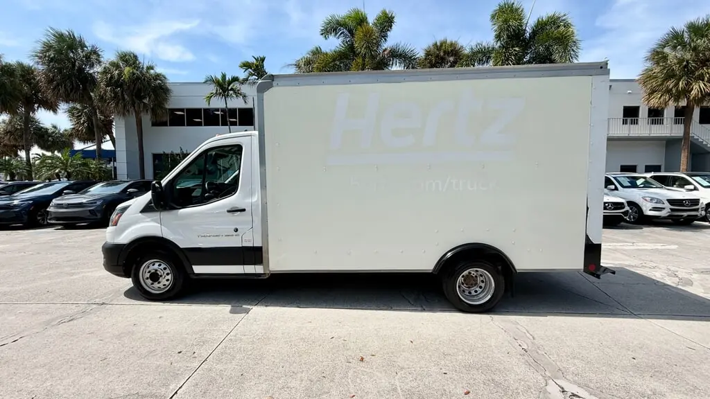 Florida Fine Cars - Used FORD TRANSIT CUTAWAY 2022 WEST PALM 