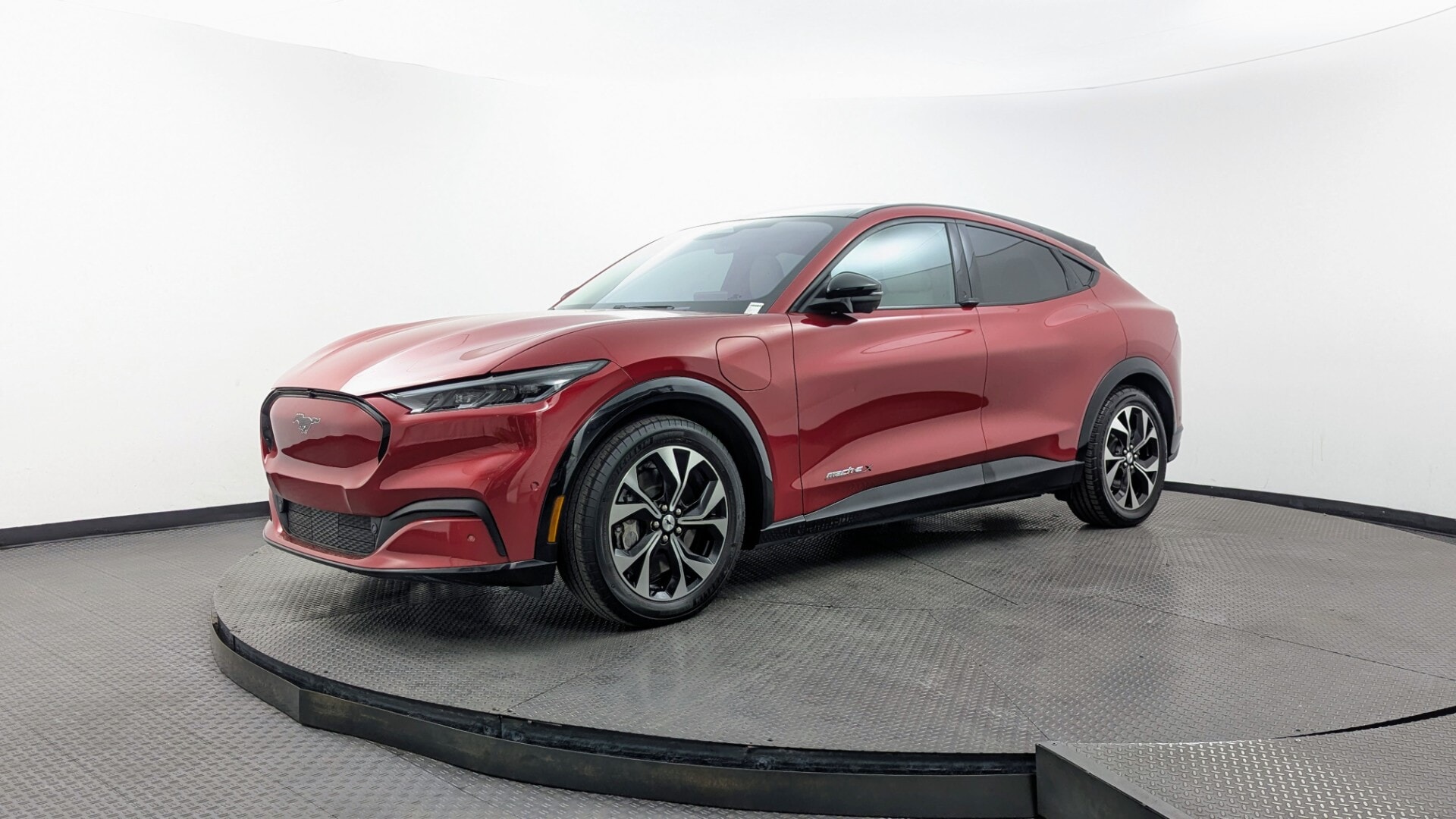 2022 Ford Mustang Mach-E
