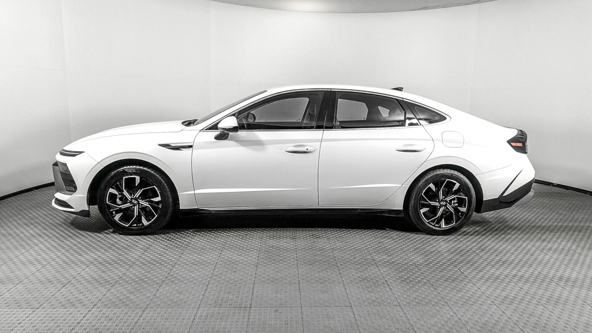 Florida Fine Cars - Used vehicle - SEDAN HYUNDAI SONATA 2024