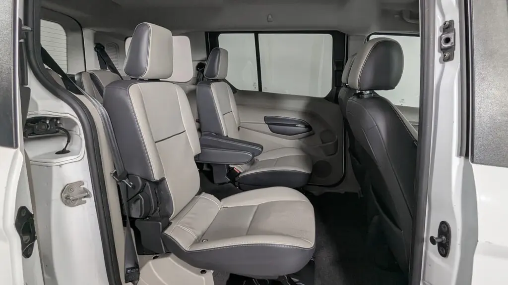 Florida Fine Cars - Used FORD TRANSIT CONNECT WAGON 2018 ORLANDO TITANIUM
