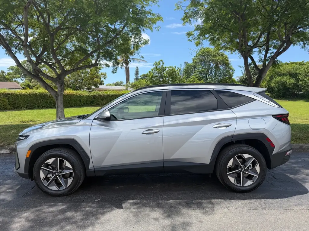 Florida Fine Cars - Used HYUNDAI TUCSON 2026 MIAMI SEL