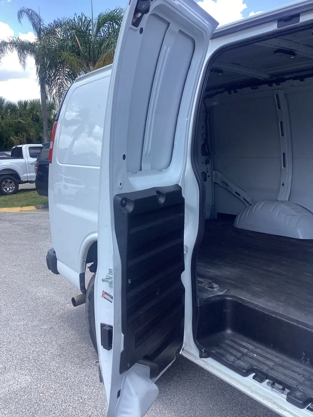 Florida Fine Cars - Used CHEVROLET EXPRESS 2020 ORLANDO 2500