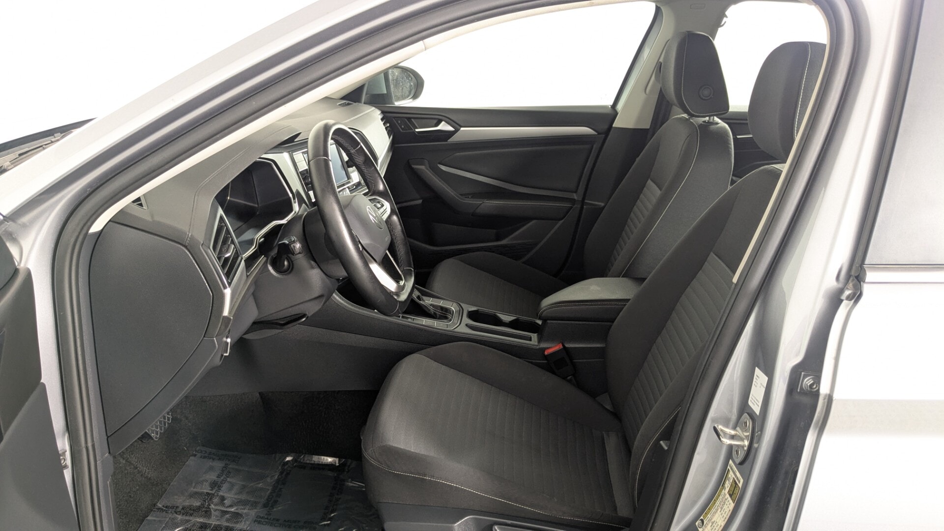 Florida Fine Cars - Used vehicle - SEDAN VOLKSWAGEN JETTA 2024