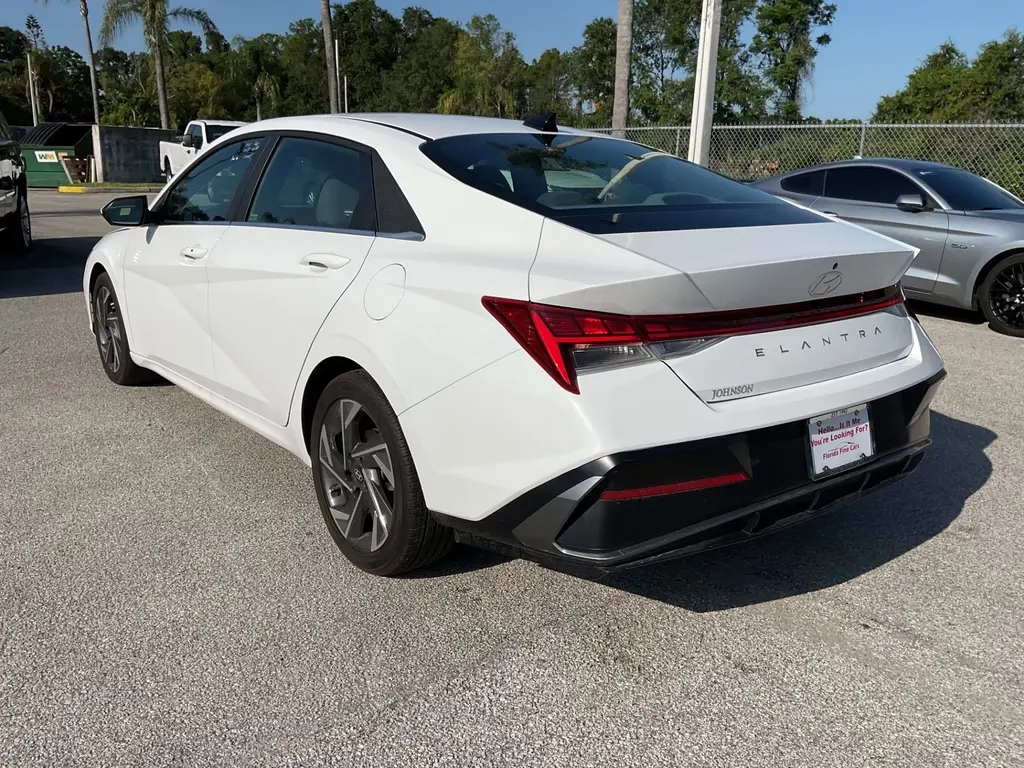 Florida Fine Cars - Used HYUNDAI ELANTRA 2024 ORLANDO SEL