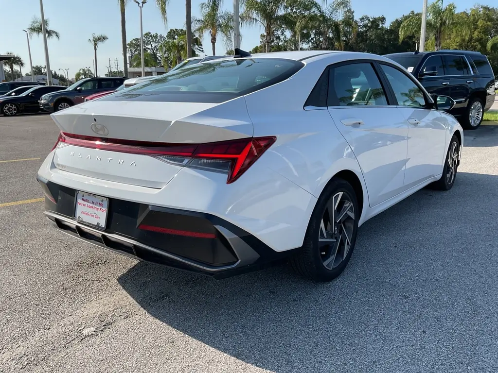 Florida Fine Cars - Used HYUNDAI ELANTRA 2024 ORLANDO SEL