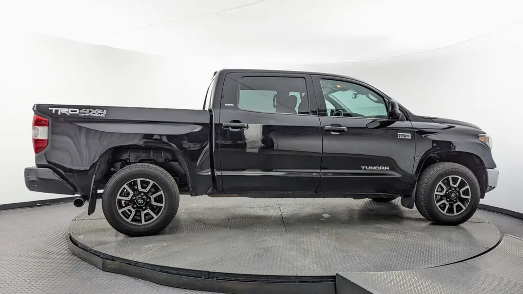 Florida Fine Cars - Used TOYOTA TUNDRA 4WD 2021 WEST PALM SR5