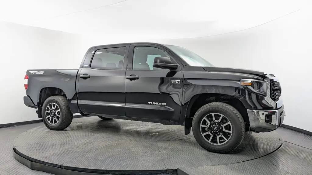 Florida Fine Cars - Used TOYOTA TUNDRA 4WD 2021 WEST PALM SR5