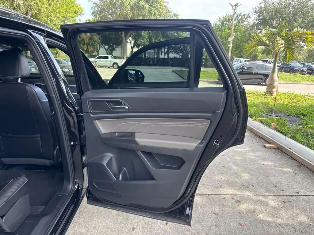 Florida Fine Cars - Used VOLKSWAGEN ATLAS CROSS SPORT 2022 WEST PALM 3.6L V6 SEL R-LINE