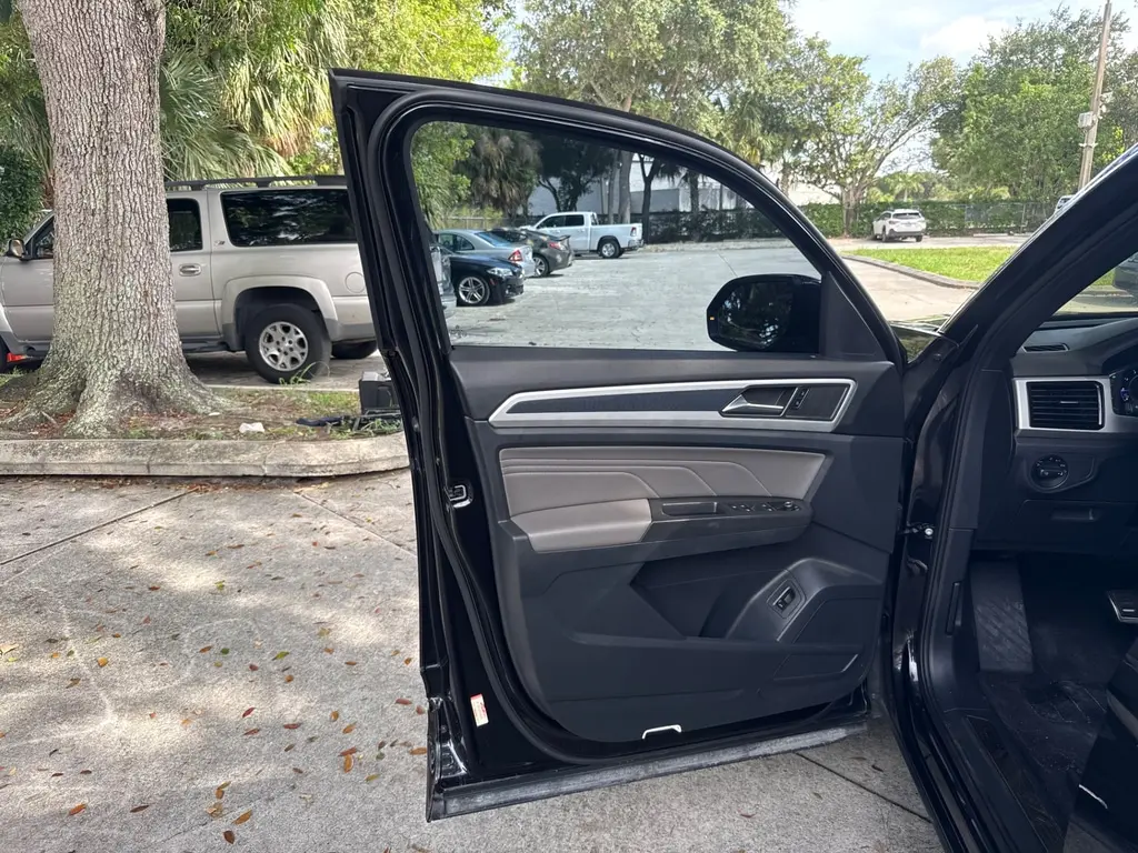 Florida Fine Cars - Used VOLKSWAGEN ATLAS CROSS SPORT 2022 WEST PALM 3.6L V6 SEL R-LINE