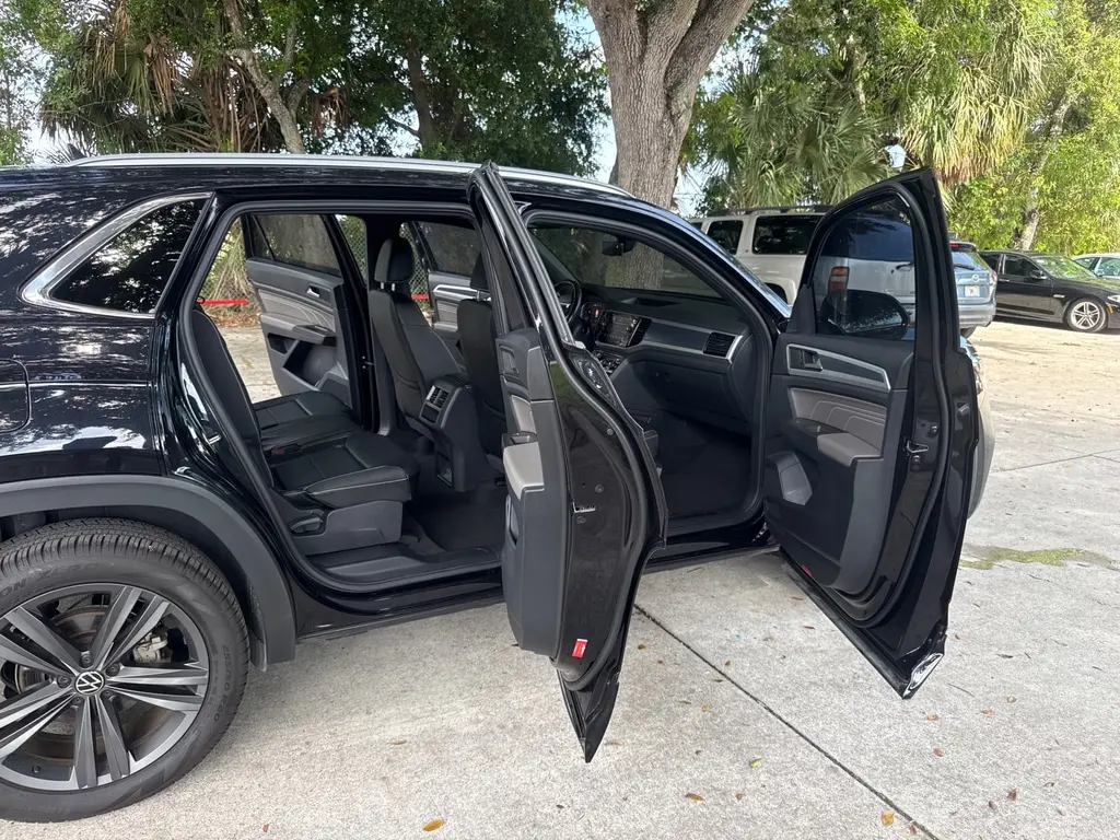 Florida Fine Cars - Used VOLKSWAGEN ATLAS CROSS SPORT 2022 WEST PALM 3.6L V6 SEL R-LINE