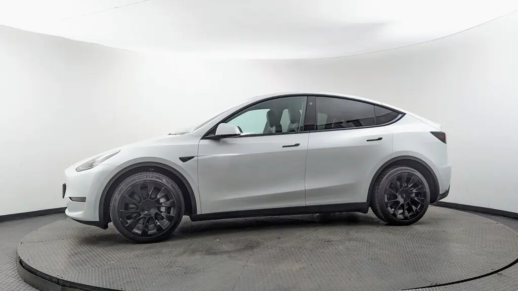 Florida Fine Cars - Used TESLA MODEL Y 2023 MIAMI LONG RANGE