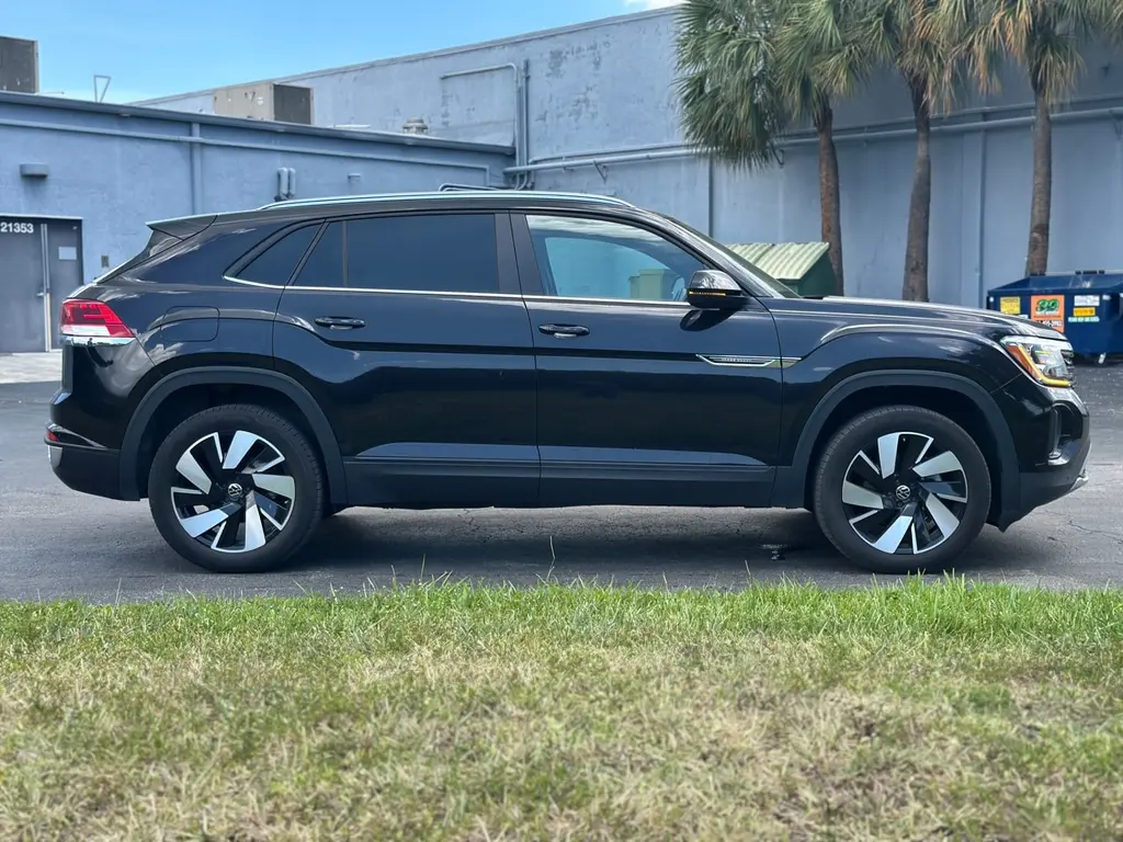 Florida Fine Cars - Used VOLKSWAGEN ATLAS CROSS SPORT 2025 MIAMI 2.0T SE W/TECHNOLOGY