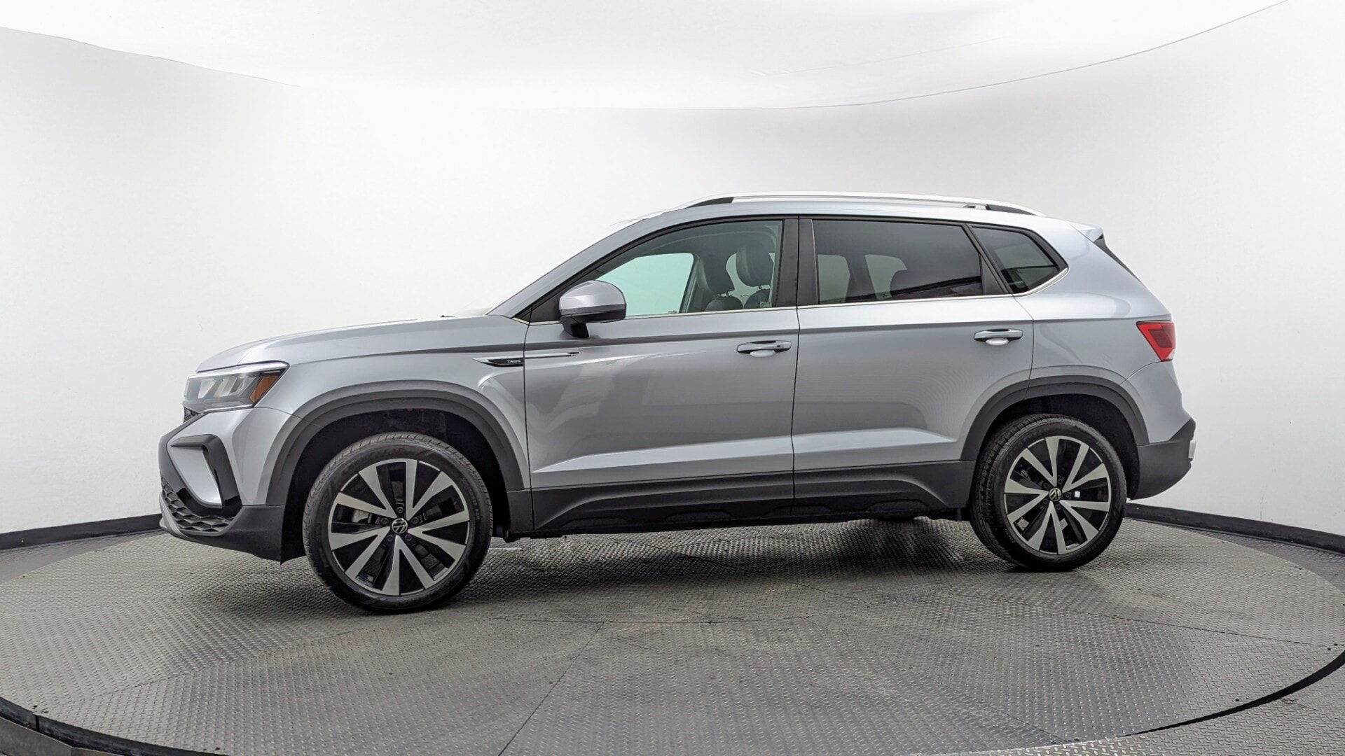 Florida Fine Cars - Used vehicle - SUV VOLKSWAGEN TAOS 2023