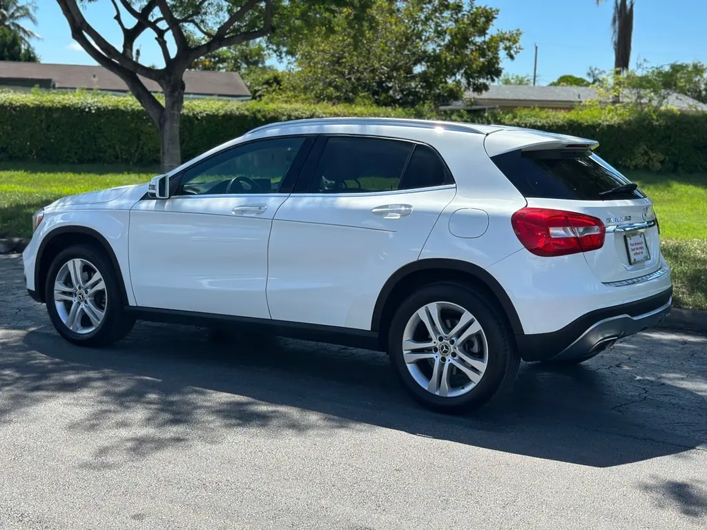 Florida Fine Cars - Used MERCEDES-BENZ GLA 2019 MIAMI GLA 250