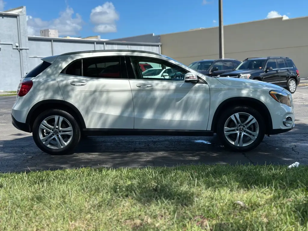 Florida Fine Cars - Used MERCEDES-BENZ GLA 2019 MIAMI GLA 250