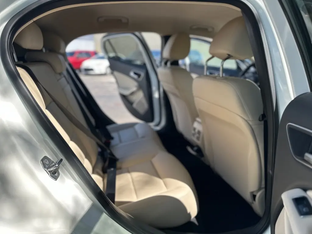 Florida Fine Cars - Used MERCEDES-BENZ GLA 2019 MIAMI GLA 250