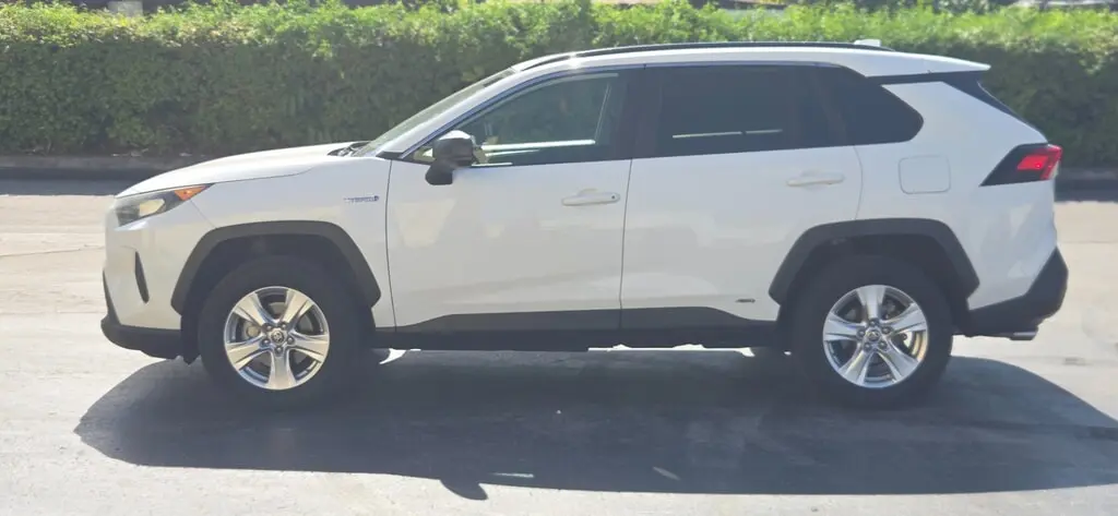 Florida Fine Cars - Used TOYOTA RAV4 2021 MIAMI HYBRID LE