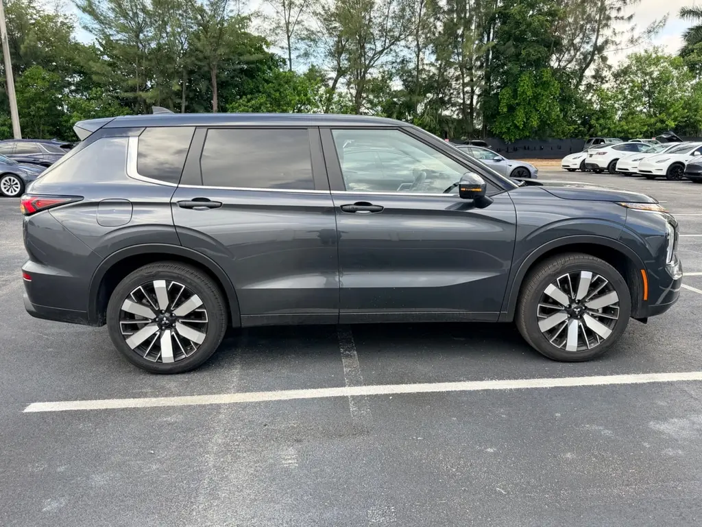 Florida Fine Cars - Used MITSUBISHI OUTLANDER 2025 MIAMI SE