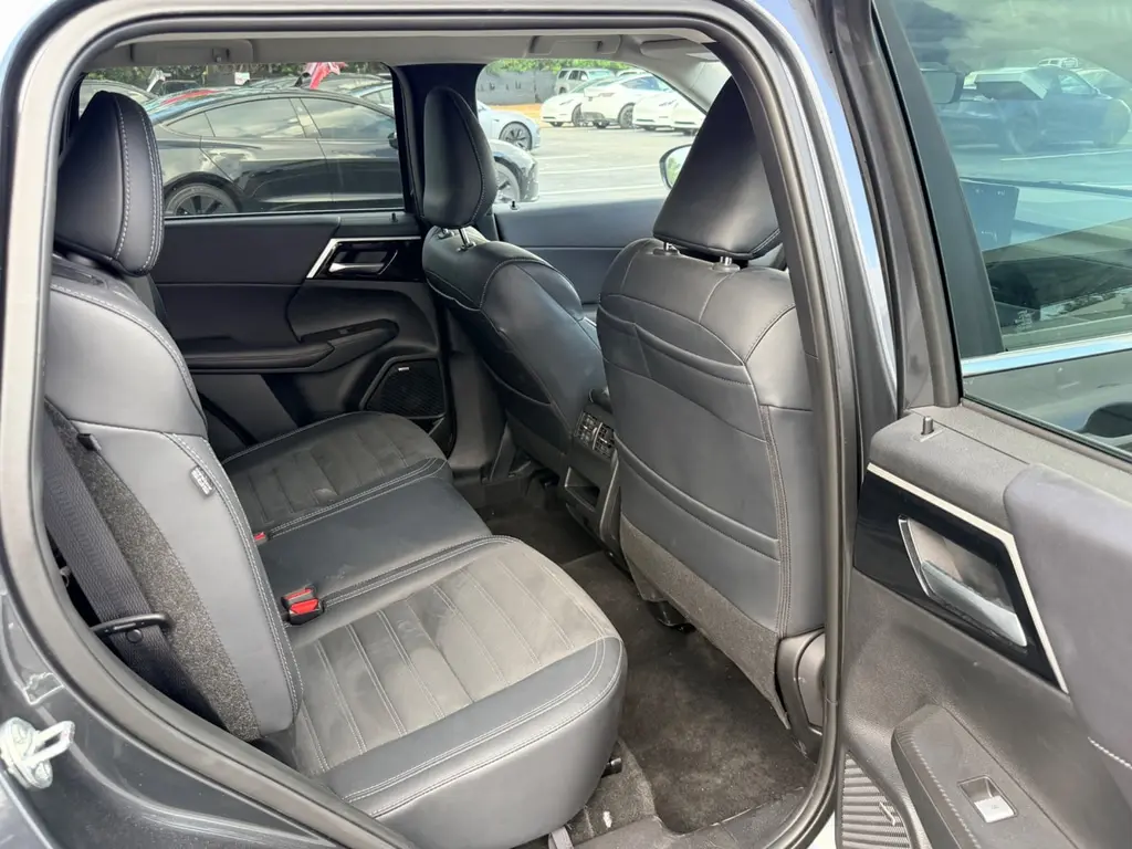 Florida Fine Cars - Used MITSUBISHI OUTLANDER 2025 MIAMI SE