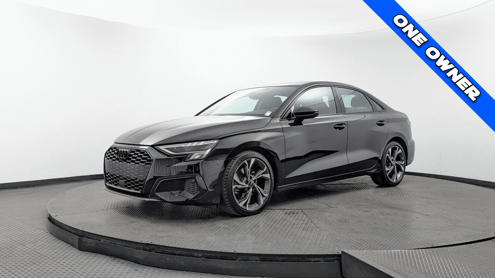2023 Audi A3 40 TFSI Premium FWD S tronic's photo