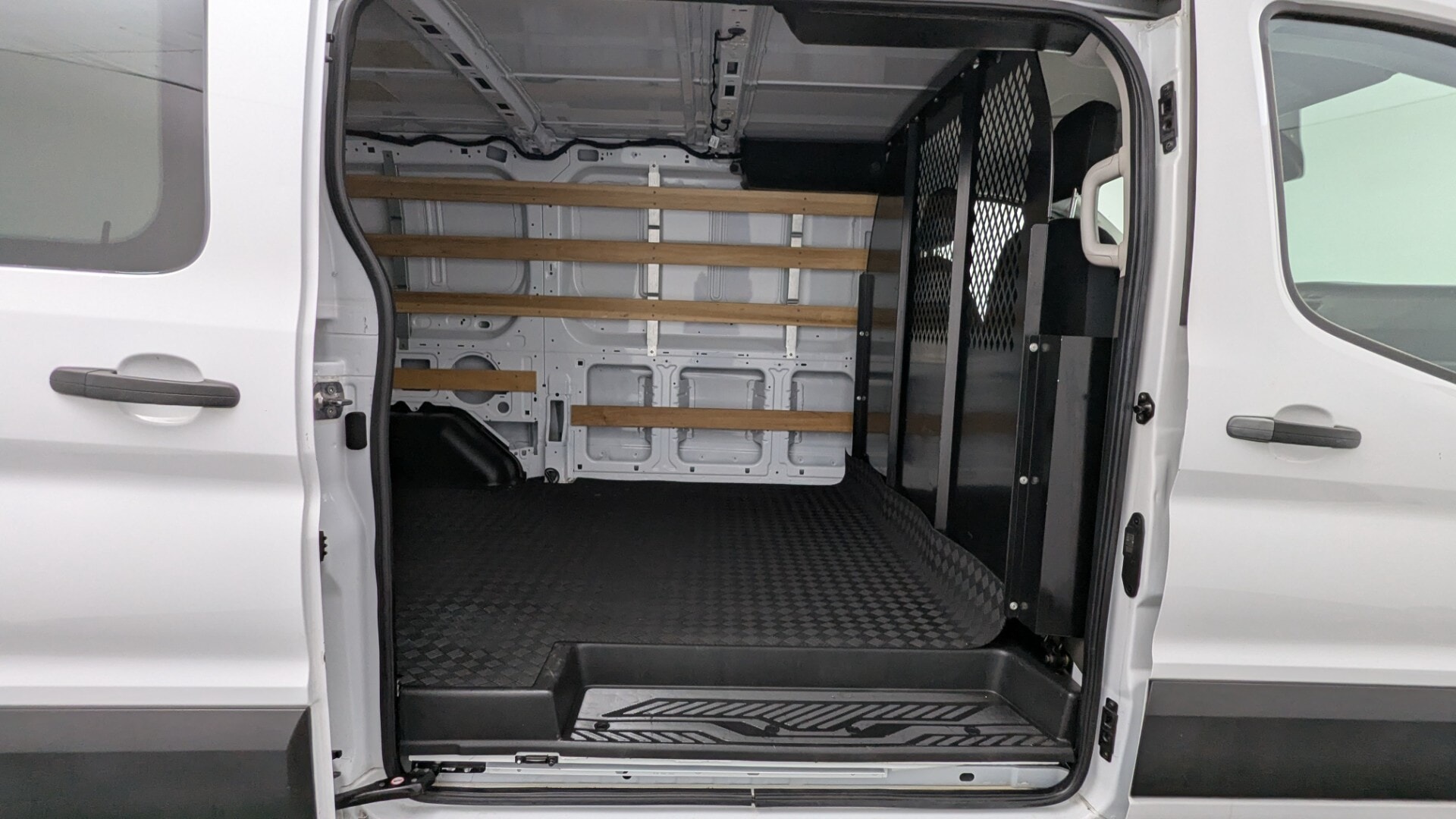 Florida Fine Cars - Used vehicle - CARGO VAN FORD TRANSIT 2024