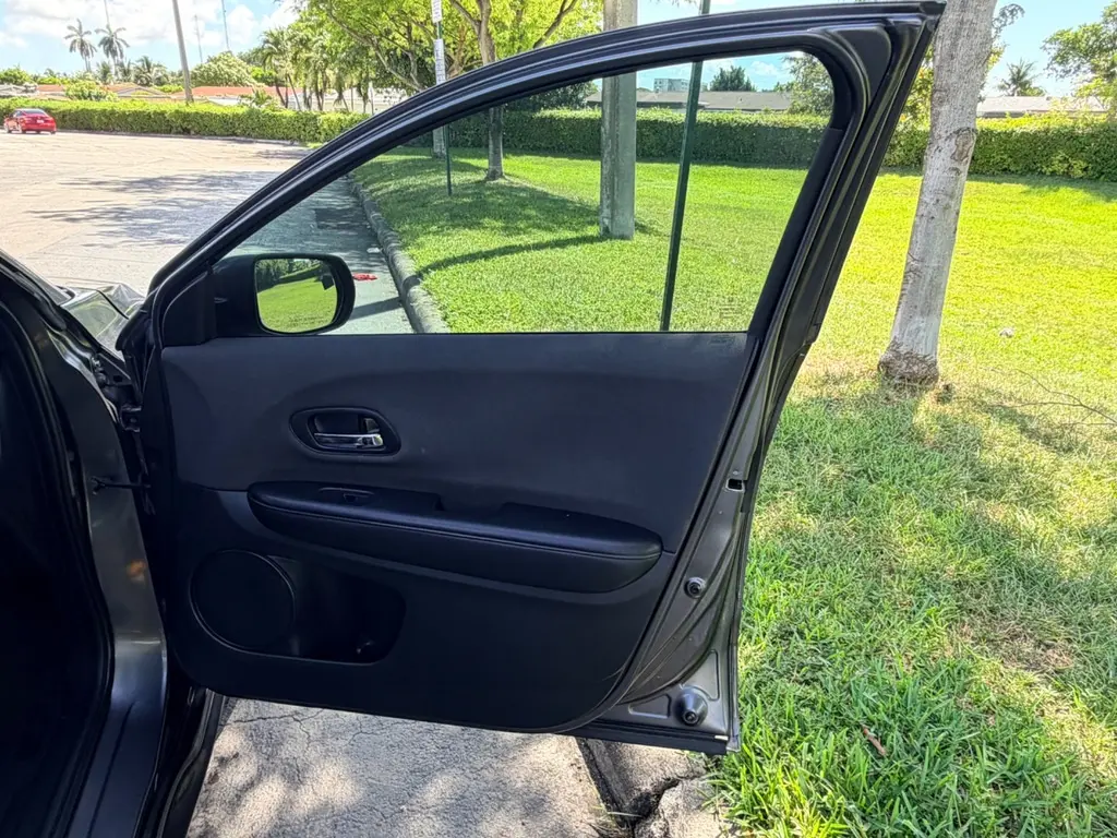 Florida Fine Cars - Used HONDA HR-V 2019 MIAMI SPORT