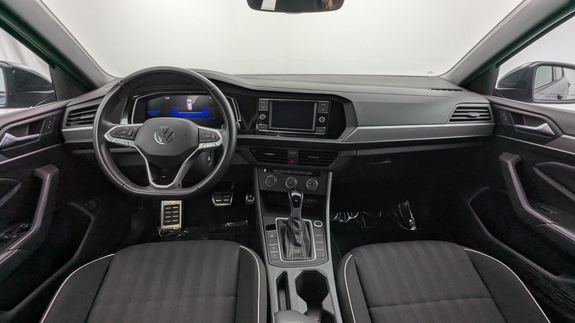 Florida Fine Cars - Used vehicle - SEDAN VOLKSWAGEN JETTA 2024