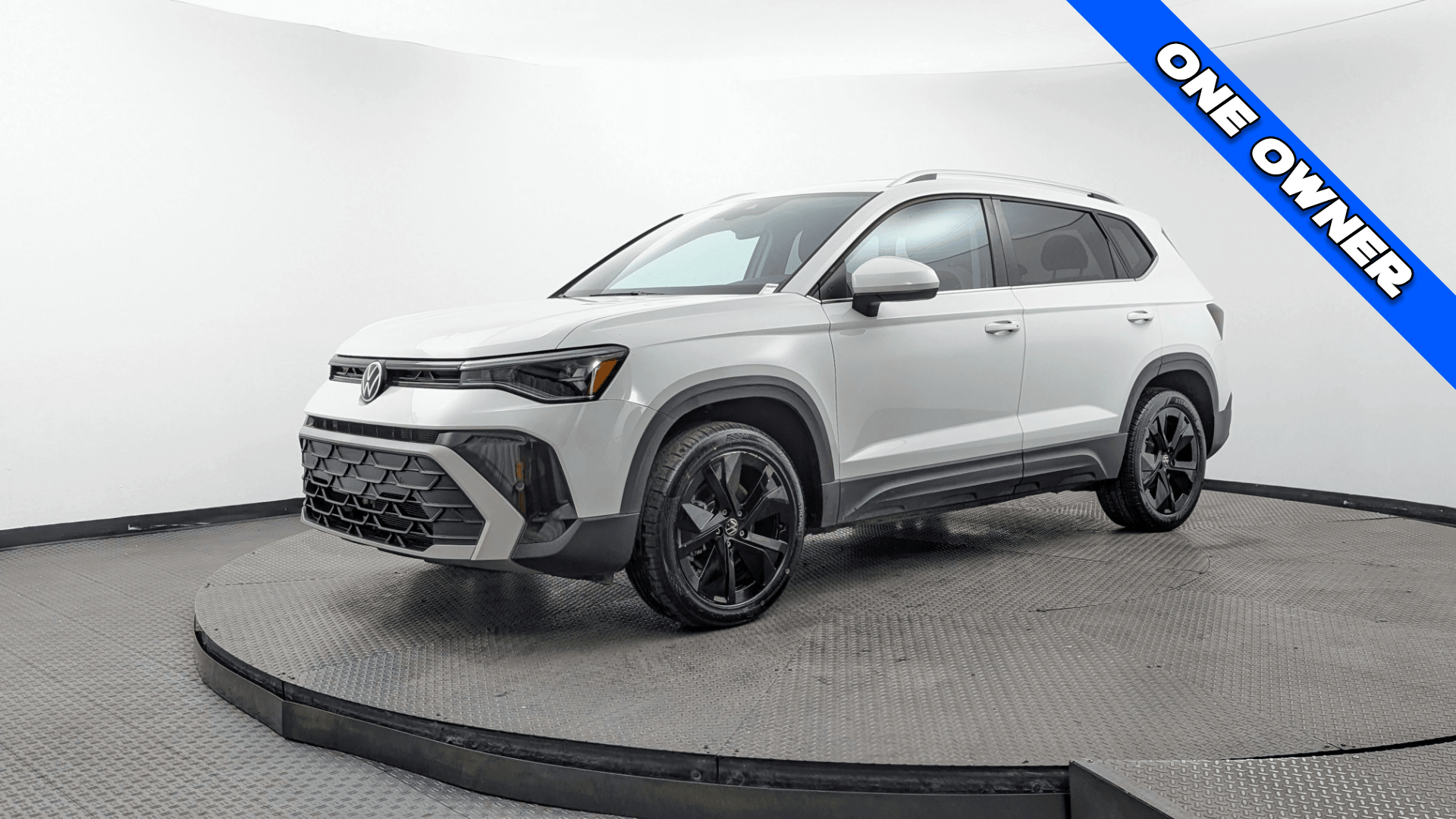 2025 Volkswagen Taos